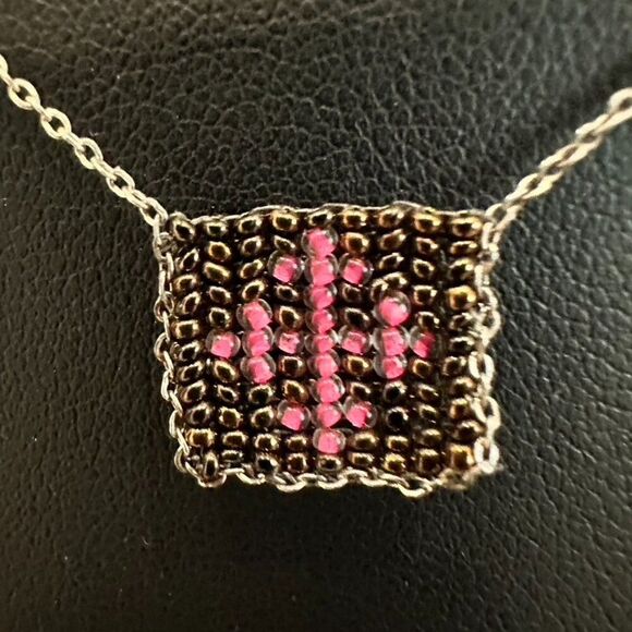 Artisan Hand made Sterling Silver & Pink Weaved Bead Cross Pendant Necklace - Picture 6 of 6